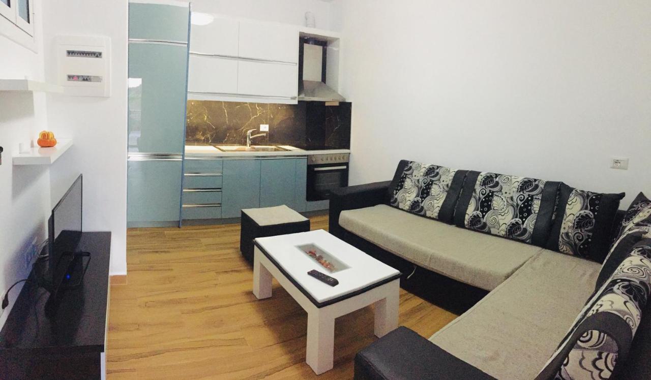 Sunset House Appartement Ksamil Buitenkant foto