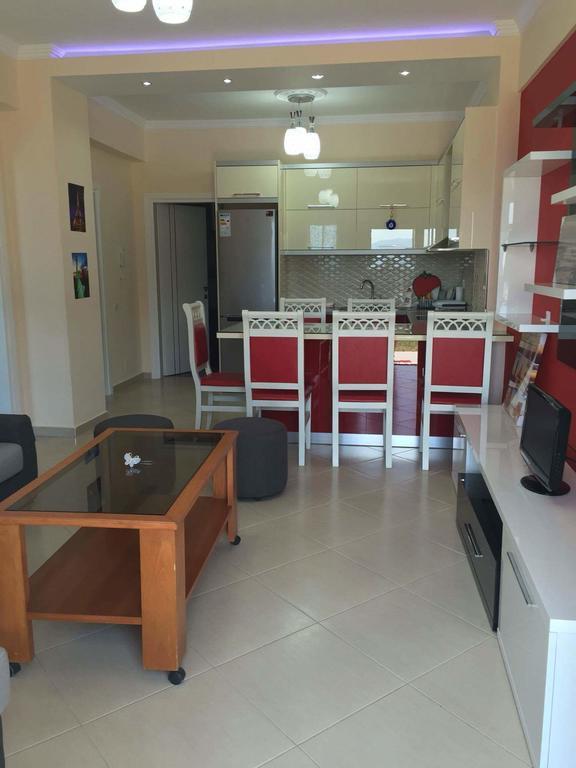Sunset House Appartement Ksamil Buitenkant foto