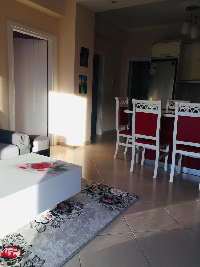 Sunset House Appartement Ksamil Buitenkant foto