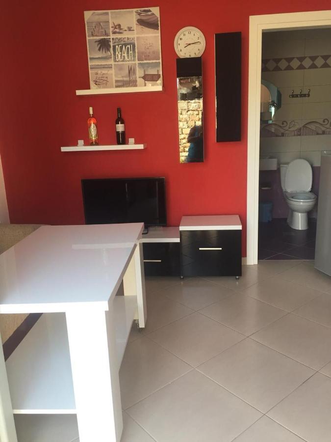 Sunset House Appartement Ksamil Buitenkant foto